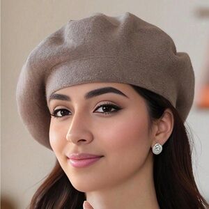 Elegant Tan Beret for Women